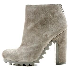 Circus by Sam Edelman Kensley Suede Ankle Boots.